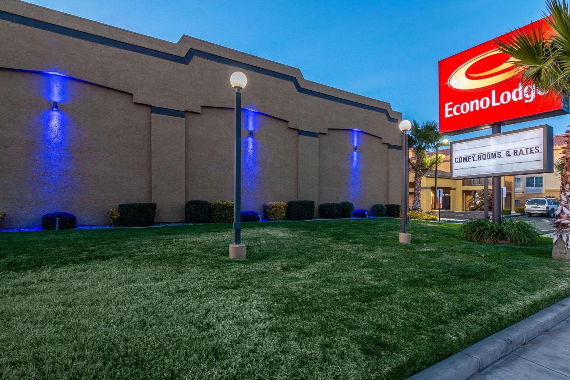 Econo Lodge Hesperia - Victorville I-15 Buitenkant foto