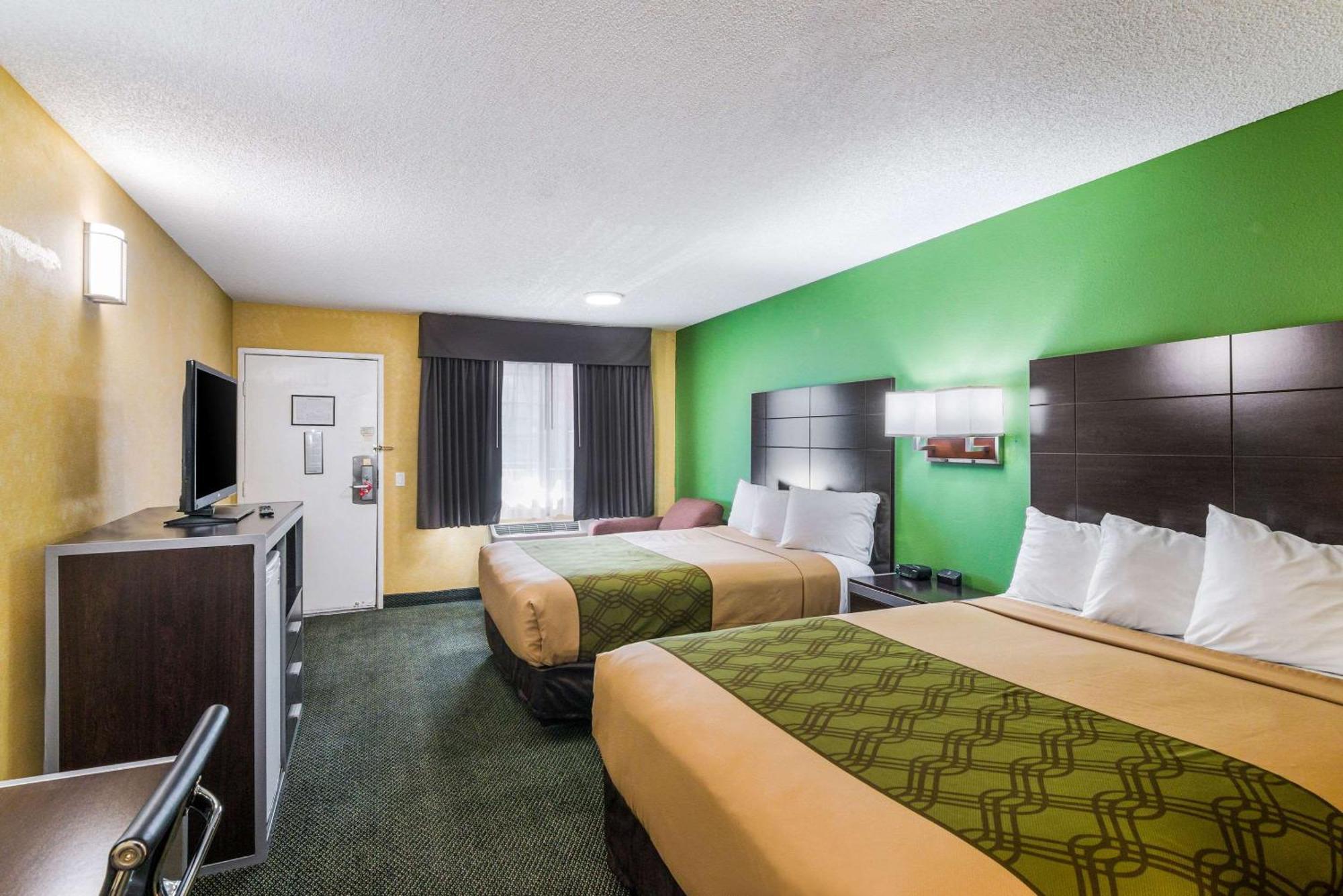 Econo Lodge Hesperia - Victorville I-15 Buitenkant foto